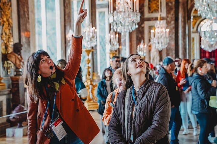 Private Versailles Palace and Gardens Tour with Van Transfer from Paris photo 5