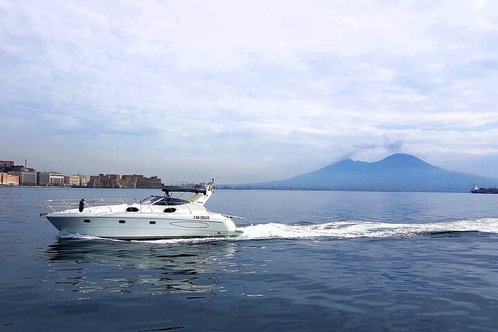 Private Yacht Cruise from Naples to Capri and the Amalfi Coast