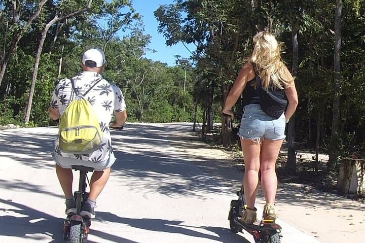 Glide Through Tulum: E‑Scooter to The Jaguar Park, Ruins & Beach photo 5