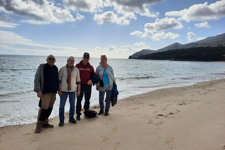 Serra da Arrábida Small-Group Tour from Lisbon — Cliffs, Caves & Seafood photo 4