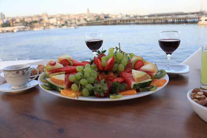 Sunset Yacht Cruise on the Istanbul Bosphorus — Luxury Evening Sail photo 3