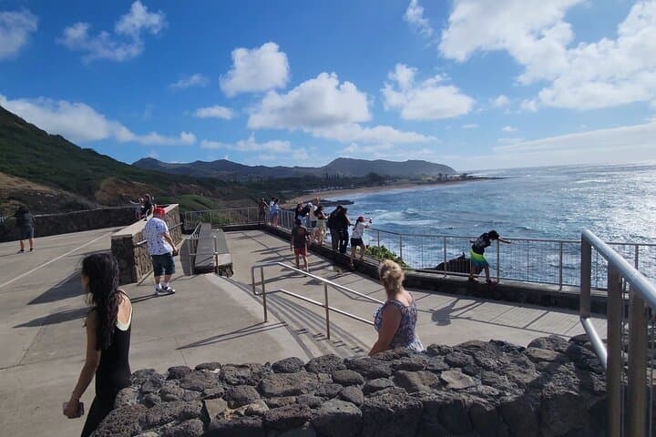 Spanish-Guided Circle-Island Adventure with Turtle Snorkeling on Oahu photo 5