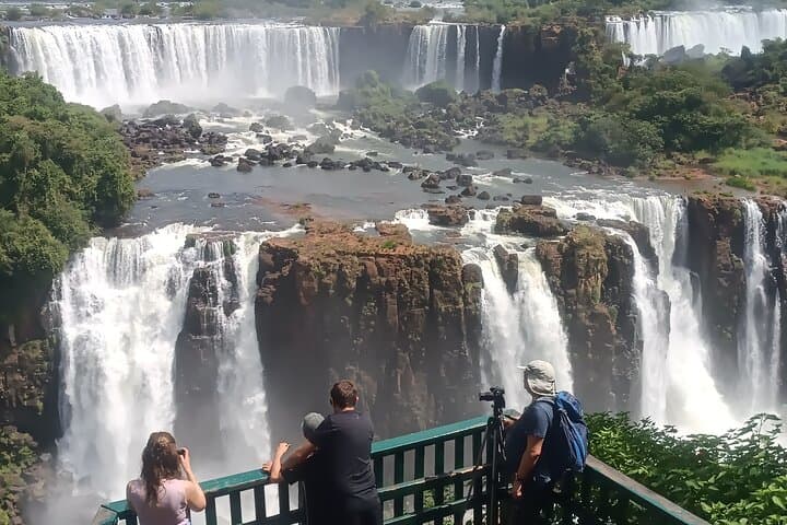 Private Tour Iguacu Falls Brazilian Side — VIP Access to Devil’s Throat photo 5