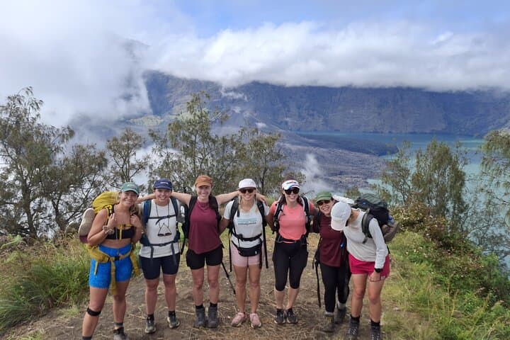 Rinjani Senaru Crater Rim: One-Day Challenge to Mount Rinjani's Volcano Viewpoint photo 4