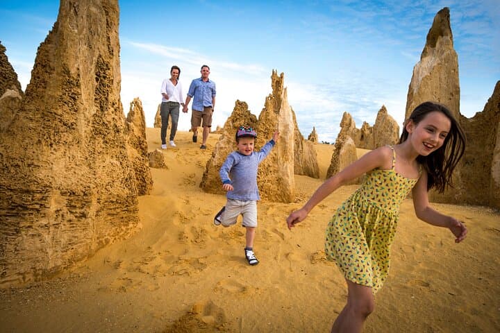 Private Pinnacles Desert Day Tour from Perth: Pinnacles, Dunes & Lobster Lunch photo 3