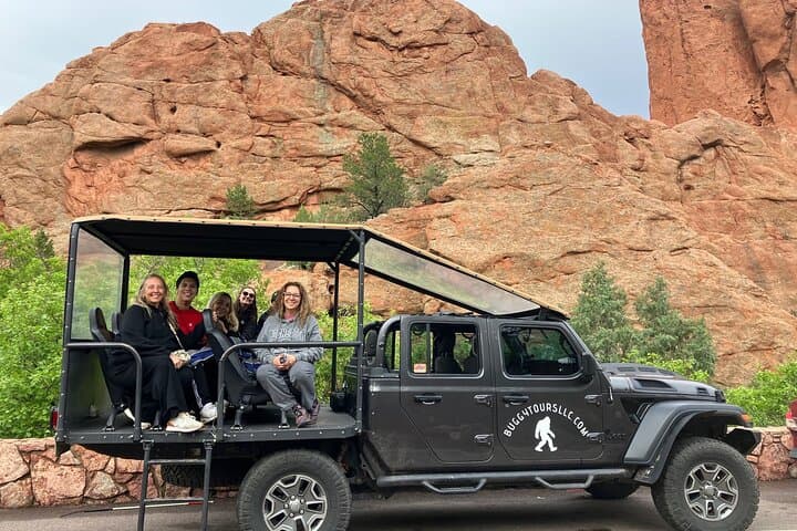 Exploring Garden of the Gods: A Private Tour Through Colorado’s Rocky Foothills