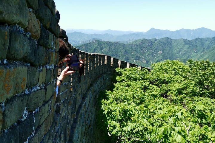 VIP Mutianyu Great Wall Tour: Private Transfer & Licensed English Guide photo 5