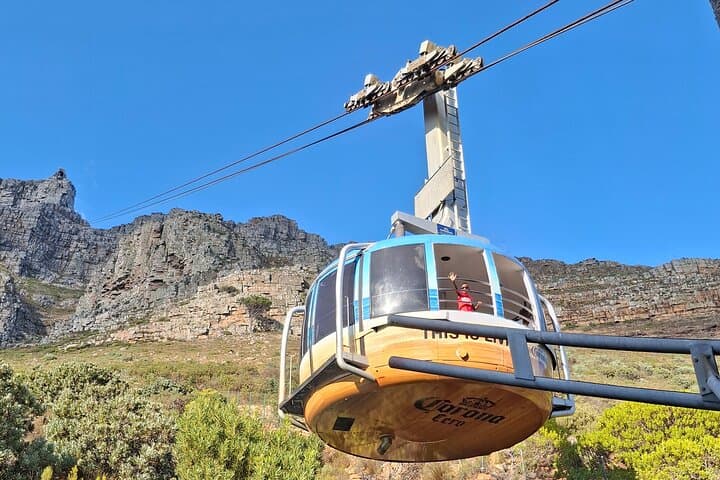 Table Mountain Car Experience and Cableway: Cape Town Summit Drive
