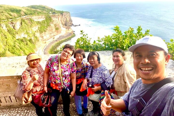 Skip-the-Line Uluwatu Temple Entry & Kecak Fire Dance at Sunset photo 4