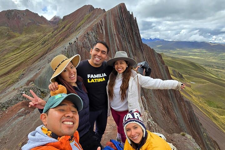 Pallay Punchu Private Tour from Cusco — Layo Lagoon & Raqchi Day Trip photo 2