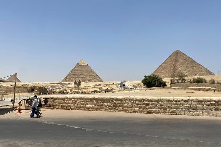 Cairo in a Day from Sharm El Sheikh: Pyramids, Nile Cruise & Egyptian Museum photo 4