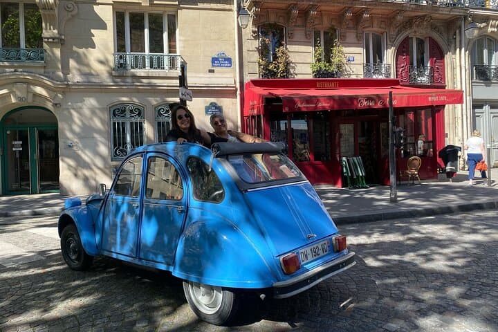 Explore Paris in 3 Hours Aboard a Classic 2CV: Private Vintage Car Tour photo 2
