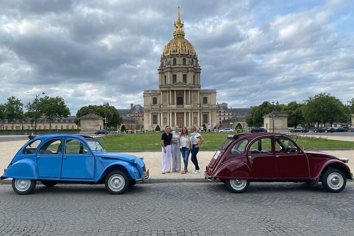 Explore Paris in 3 Hours Aboard a Classic 2CV: Private Vintage Car Tour photo 4