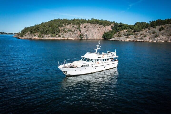 Private 48-Hour Archipelago Cruise on M/Y Gaia to Sandhamn