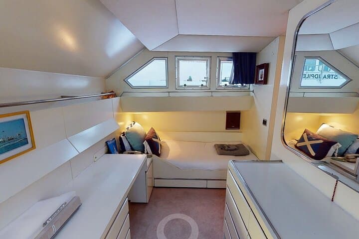 Private 48-Hour Archipelago Cruise on M/Y Gaia to Sandhamn photo 5
