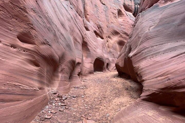 Self-Guided Kayaks at Lake Powell — Paddle Into Antelope Canyon photo 4