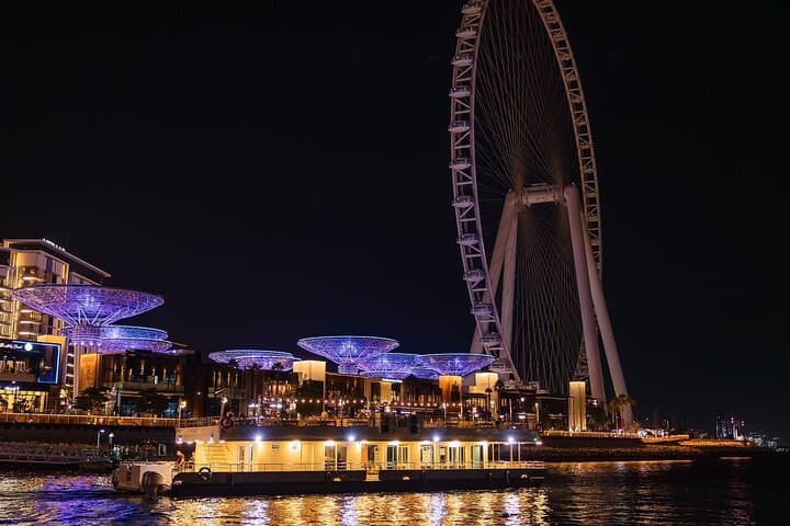 dubai-marina-luxury-dinner-cruise-nighttime-dhow-and-catamaran-experience