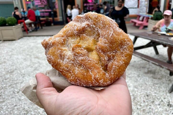 Provincetown Local Legends and Lobster Roll Walking Tour photo 5