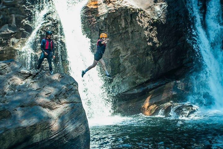 Full-Day White Water Rafting on the Mahaweli River from Kandy — 5 Major Rapids and Guided Trip photo 4
