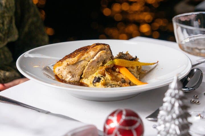 Seine Dinner Cruise: 3-Course Gourmet Meal and Champagne in Paris photo 5