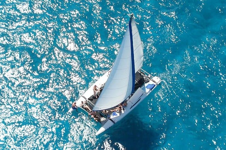 Private Catamaran Party and Snorkel to Isla Mujeres