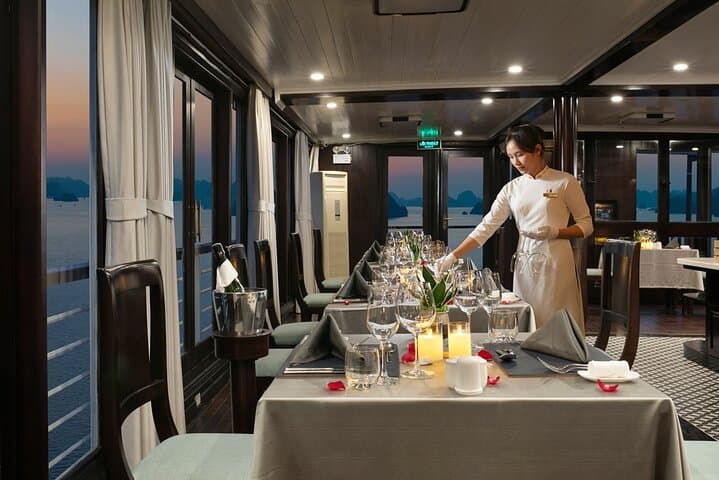 Halong Bay 2-Day Modern Cruise: Overnight Silversea Experience photo 5
