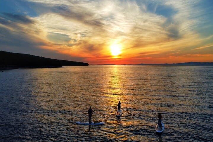 Sutivan Sunset SUP Tour: Calm Adriatic Paddle at Golden Hour