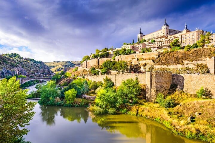 Private Madrid Day Trip to Toledo and Segovia — Alcázar, Roman Aqueduct & Panoramic Views photo 2