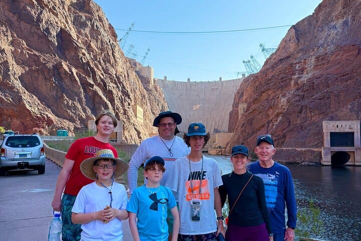 Hoover Dam Kayak Trip: 12-Mile Black Canyon Paddle to Hot Springs & Caves photo 6