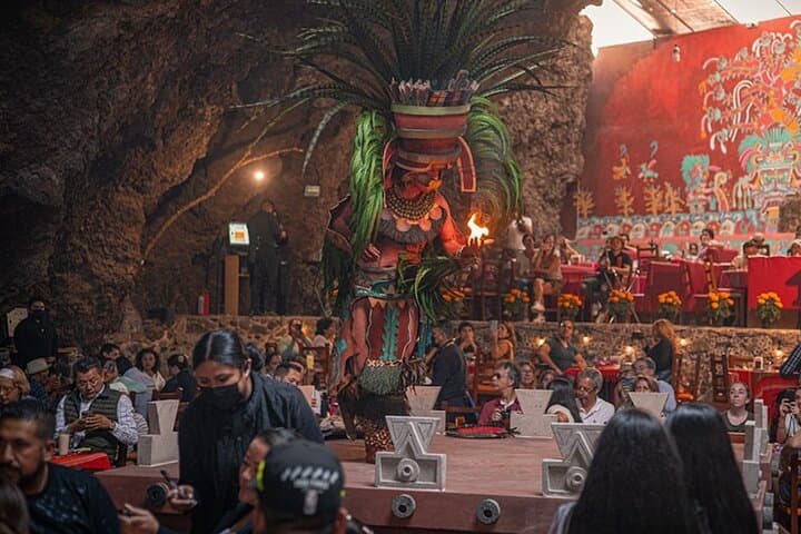 Dawn Hot Air Balloon Over Teotihuacán and Cave Breakfast: Sunrise Flight & Local Tastes photo 5