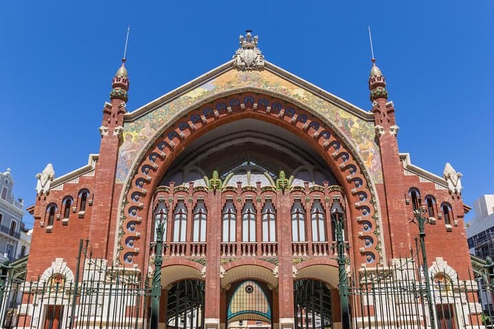 Valencia Kid-Friendly Walking Tour: City Highlights for Families photo 5