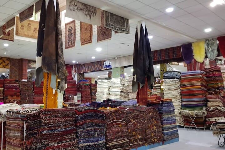 Majorelle Garden Round-Trip with Authentic Moroccan Shopping Experience photo 6