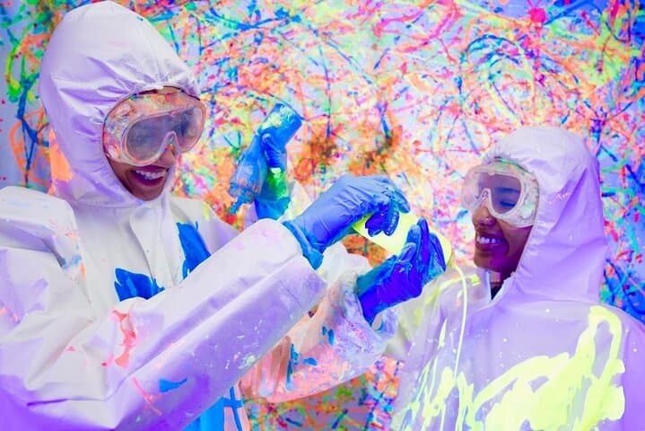 Glow-in-the-Dark Splatter Paint: Baltimore Blacklight Art Experience photo 3