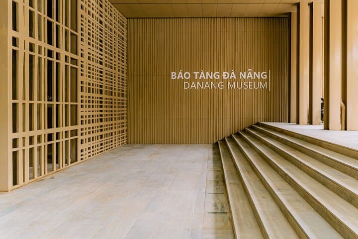 Da Nang Museum: Modern Tech Meets Central Vietnam History