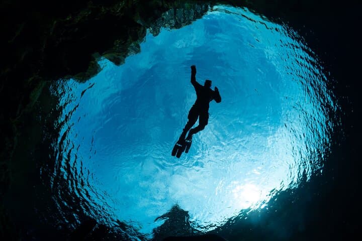 Snorkel Silfra: Between Tectonic Plates in Iceland's Clearest Water photo 5