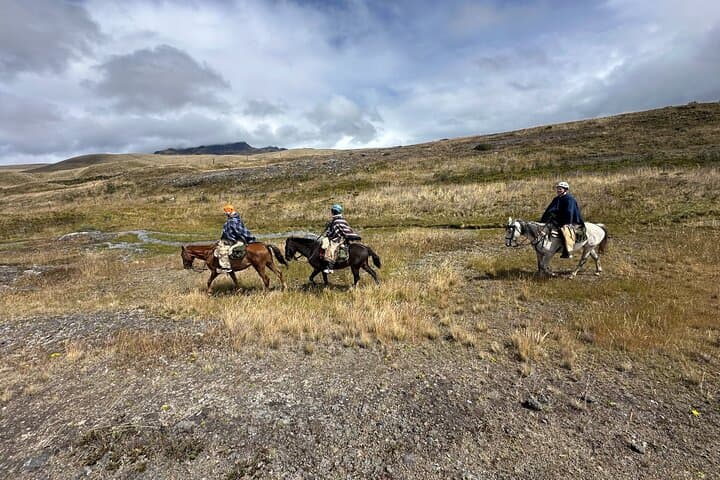 Horseback Riding in Cotopaxi: Páramo Trails & José Rivas Views photo 6