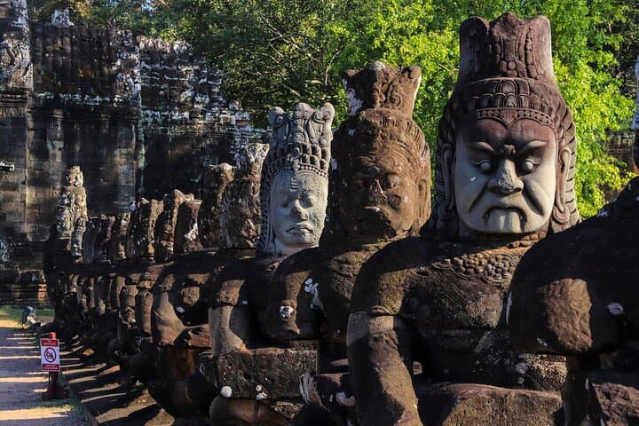 Full-Day Temples of Angkor: Small-Group Siem Reap Tour