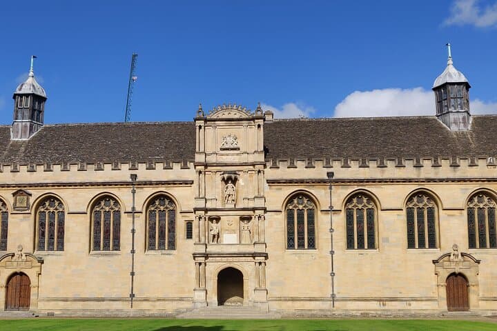 Oxford Civil War Walking Tour: Explore Royalist Sites & Bodleian Highlights photo 3