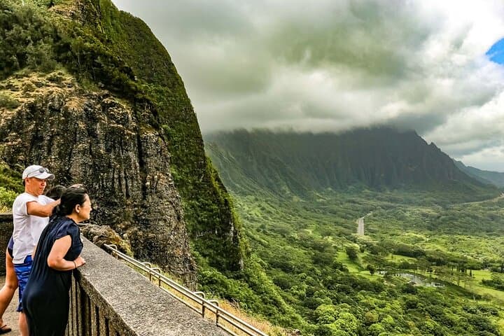Oahu Circle Island Tour from Waikiki: Snork North Shore, See Diamond Head & Haleiwa