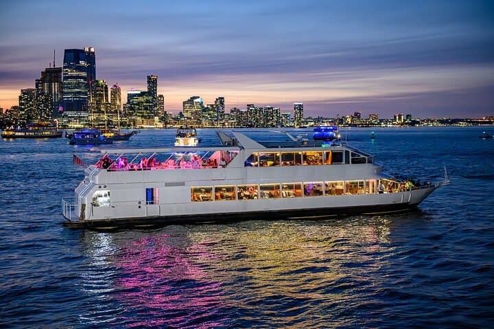 Sunset Dinner Cruise in New York Harbor with Live Music