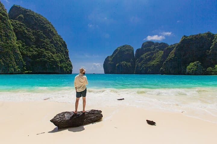 Phi Phi Islands Luxury Speedboat Day Trip from Phuket photo 5