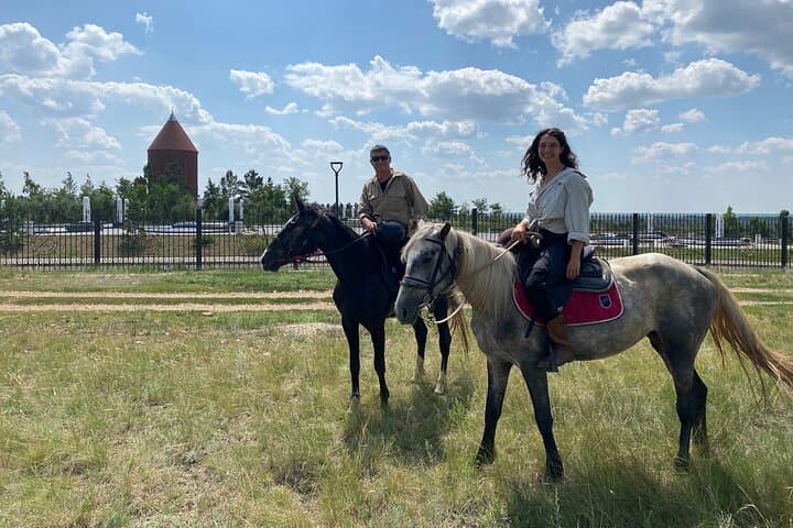 Horseback Across the Kazakh Steppe: Ride to Kabanbai Batyr and Ranch Sauna photo 3