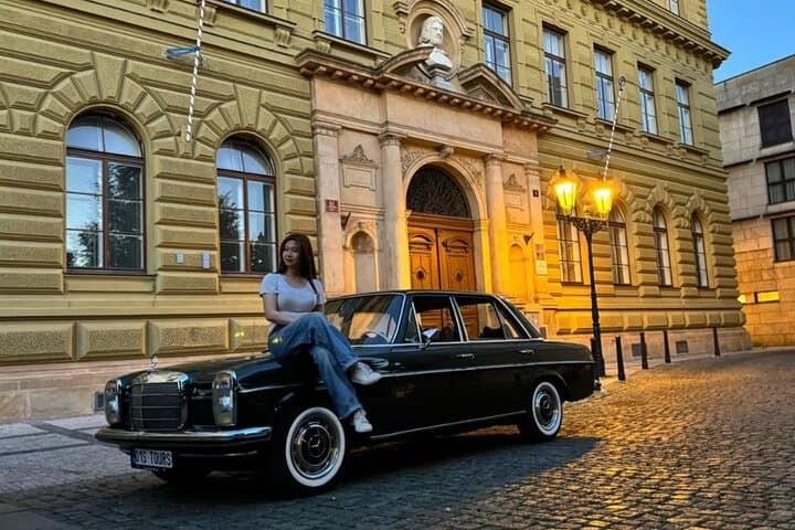 After-Dark Prague: Night Sightseeing & Panoramic Viewpoints by Classic Car