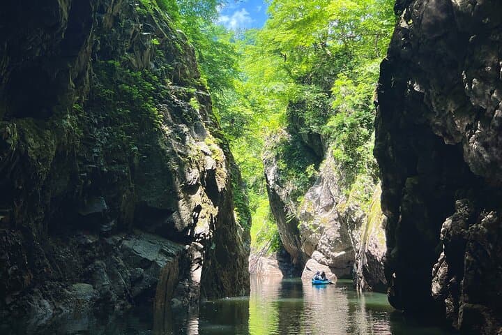 Mifuchi Gorge Canoe Tour: Private Half‑Day Paddle to the Dragon‑God Gorge photo 6