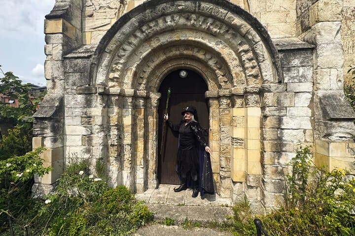 York Witch Walk: Haunted Walking Tour & Theatrical Ghost Stories photo 2