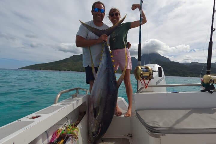 Half-Day Private Fishing in Moorea: Local Techniques & Open-Sea Views photo 2