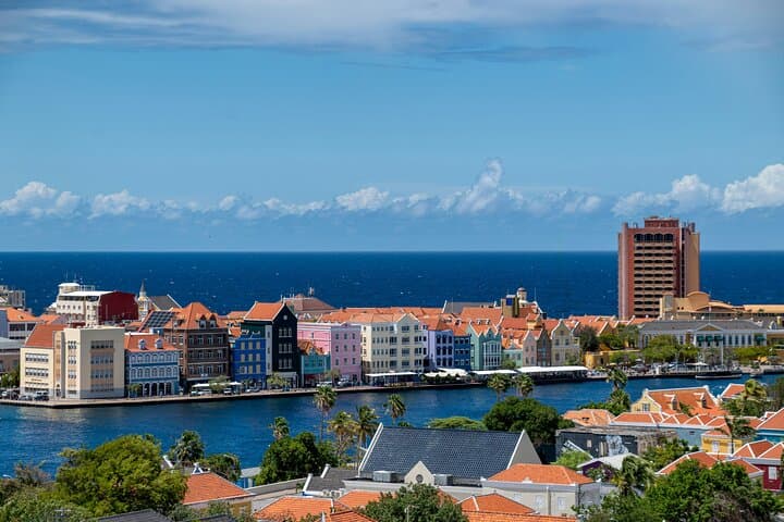 Curaçao Black History Tour: Willemstad, Tula Museum & Hofi Mango Day Trip