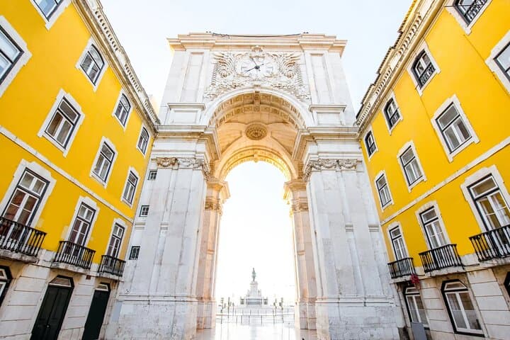 Lisbon Private Walking Tour with a Local — Best Downtown Sights & Viewpoints