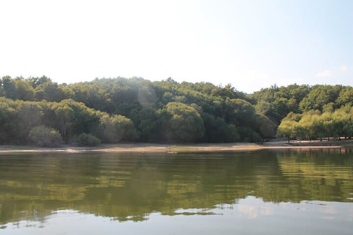 Segredos do Xurés: Electric Boat Tour on As Conchas Reservoir photo 6