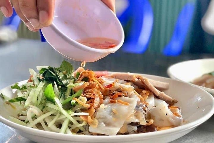 Saigon by Night: Scooter Street-Food Tour Through District 1 & Chinatown photo 4